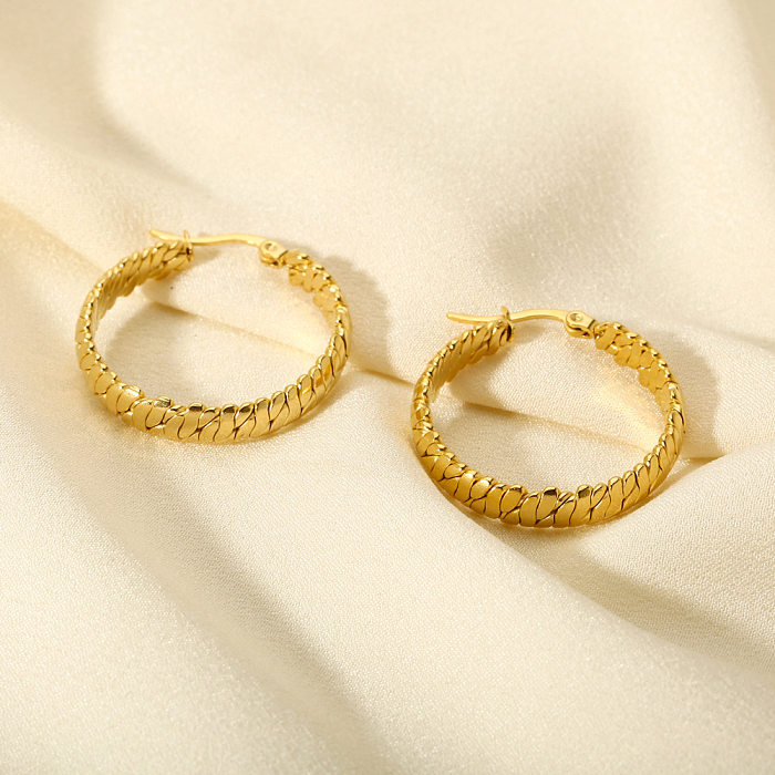 1 Pair Retro Baroque Style Round Plating Stainless Steel  18K Gold Plated Earrings