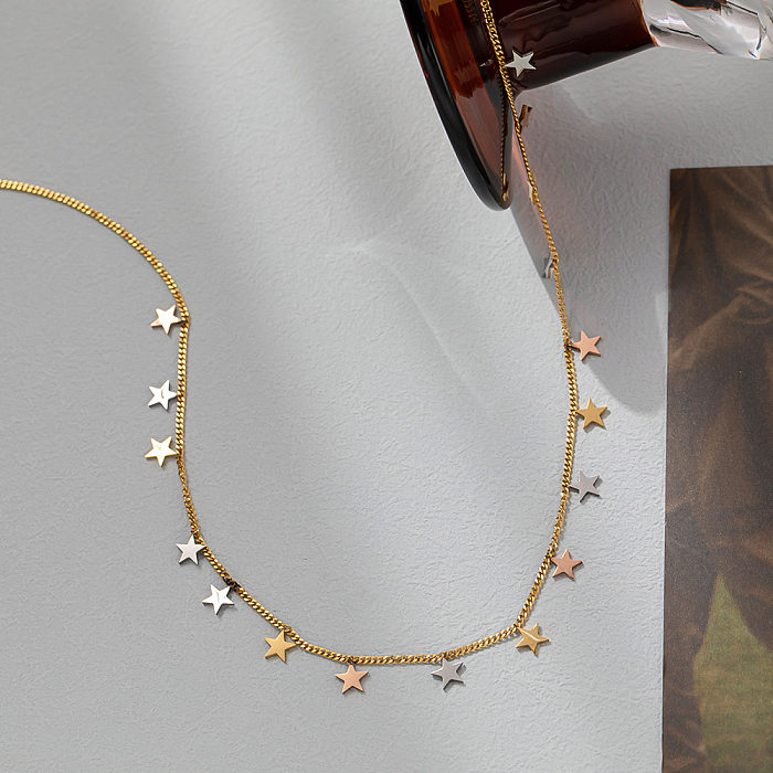 Einfache Halskette mit Pentagramm-Edelstahlbeschichtung im klassischen Stil