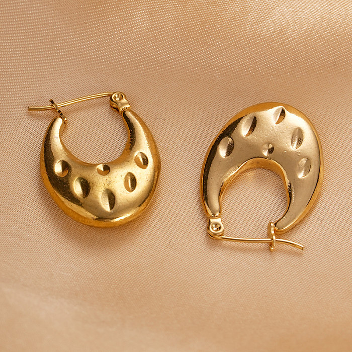 Boucles d'oreilles Triangle en forme de C, 1 paire, Style moderne de vacances, placage de couleur unie, acier inoxydable plaqué or, clous d'oreilles