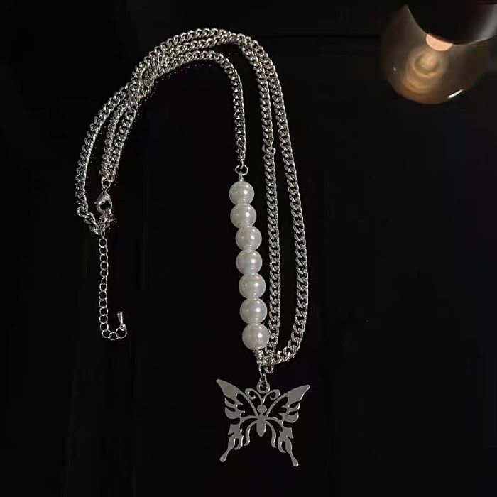 Hip-Hop-Halskette mit Schmetterlings-Anhänger und künstlicher Perle aus Edelstahl