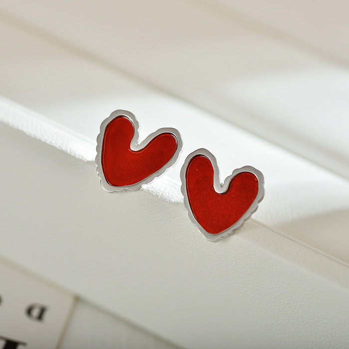 1 Pair Elegant Cute Classic Style Heart Shape Enamel Stoving Varnish Inlay Stainless Steel  Shell Ear Studs