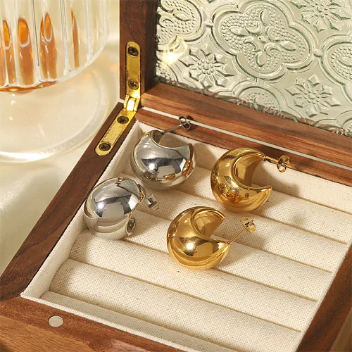 1 Pair Simple Style Solid Color Plating Stainless Steel  18K Gold Plated Ear Studs