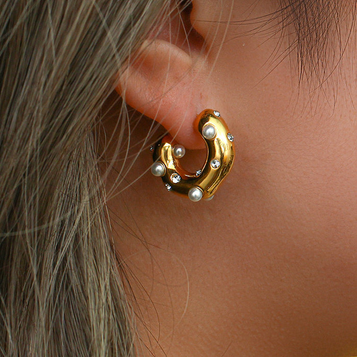Boucles d'oreilles élégantes en forme de C en acier inoxydable, incrustation de perles artificielles, boucles d'oreilles en acier inoxydable en Zircon