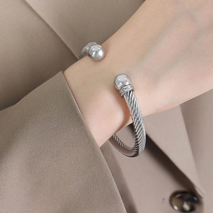 Brazalete de anillos de chapado de acero de titanio con hilo de Color sólido estilo Simple estilo vintage