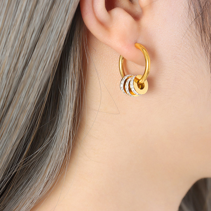1 Paar glänzende, einfarbig plattierte Inlay-Ohrringe aus Edelstahl mit künstlichen Edelsteinen und 18 Karat vergoldet