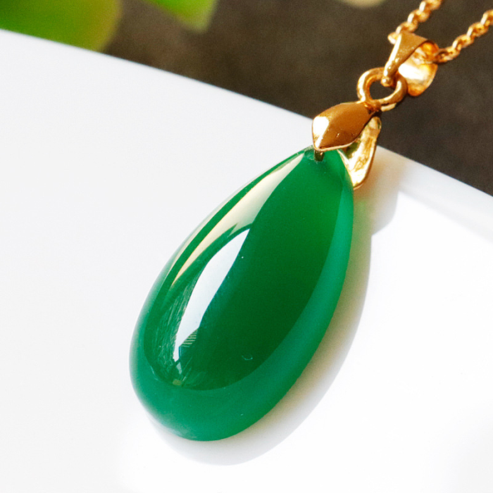 Casual Simple Style Classic Style Geometric Stainless Steel  Jade Stainless Steel Plating Gold Plated Pendant Necklace Necklace