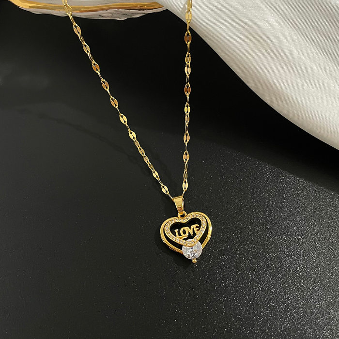 Collier pendentif en diamant artificiel avec incrustation de cuivre en acier inoxydable en forme de cœur à la mode
