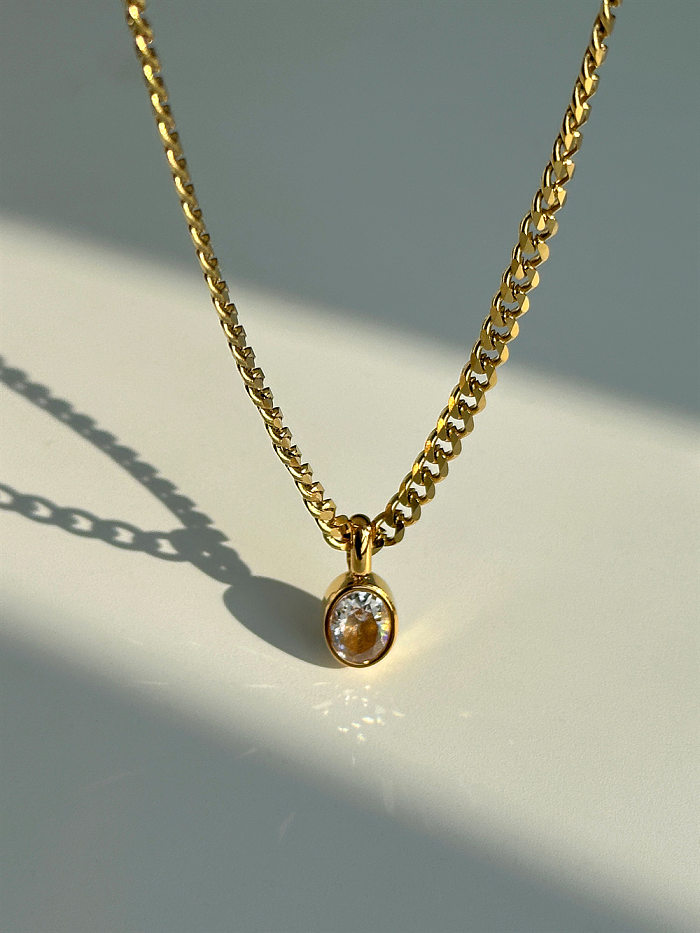 Collar largo con colgante chapado en oro de 18 quilates con incrustaciones de circonita ovalada de estilo Simple estilo IG