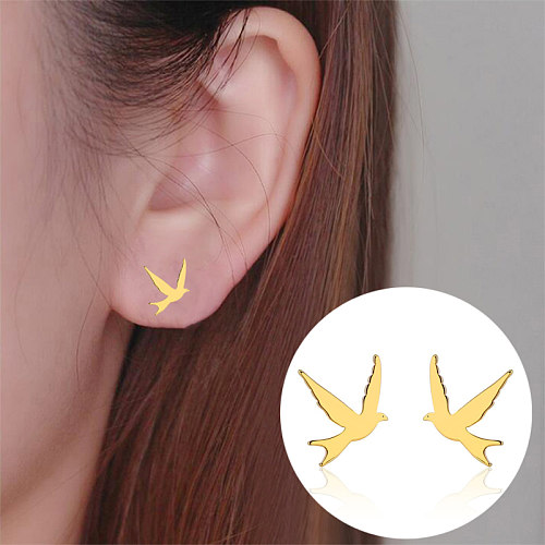 1 par de pinos de orelha banhados a ouro 18K, estilo retrô simples, animal, pássaro, polimento