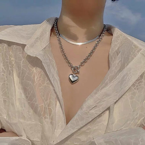 Hip-Hop-Halskette mit Buchstaben, quadratisch, herzförmig, Edelstahl-Inlay, künstliche Perlen, 1 Stück