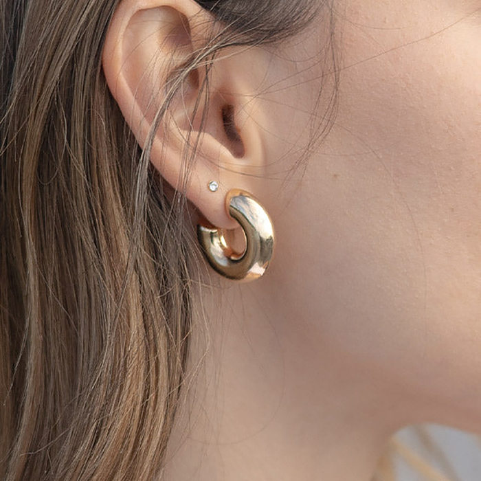 1 paire de boucles d'oreilles plaquées or, Style Simple, couleur unie, en acier inoxydable