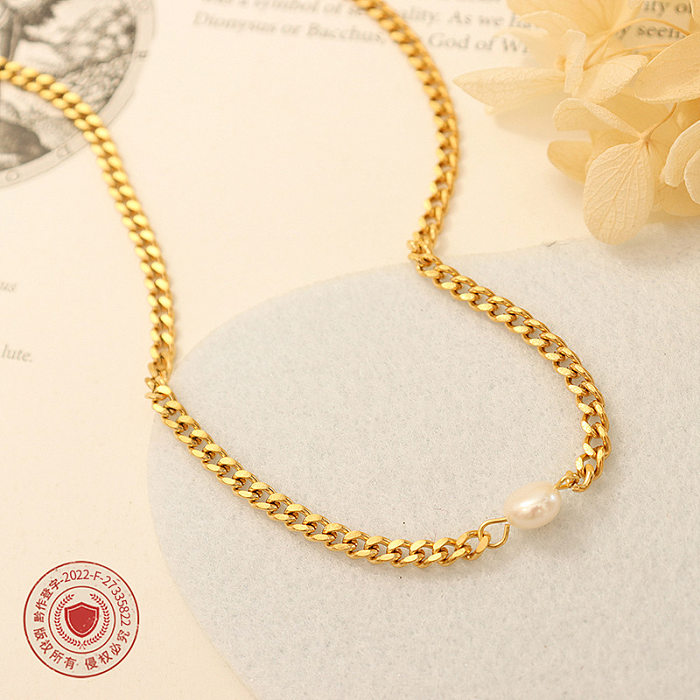 Fashion Inlaid Pearl Stainless Steel 18k Gold Necklace Wholesale