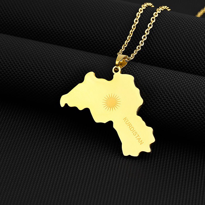 Estilo étnico Estilo moderno Mapa Letra Chapado en acero inoxidable Collar con colgante chapado en oro de 18 quilates Collar largo