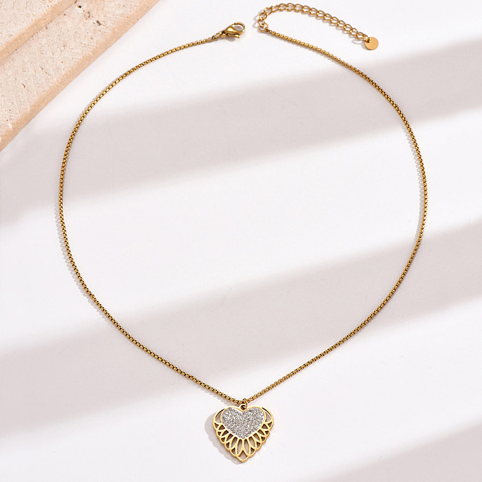 Modern Style Simple Style Heart Shape Stainless Steel  Polishing Hollow Out Inlay Rhinestones 14K Gold Plated Pendant Necklace