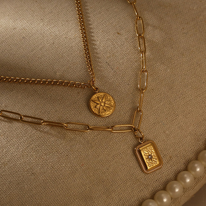 Collier pendentif plaqué or 18 carats en acier inoxydable en forme de cœur et d'étoile de style classique de style simple