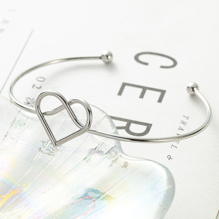 1 pièce mode coeur forme acier inoxydable titane acier placage creux bracelet