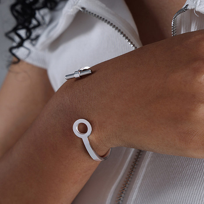 Bracelet de placage en acier titane géométrique de style simple rétro
