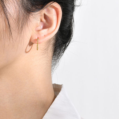 1 paire de boucles d'oreilles plaquées en acier inoxydable, cercle tendance