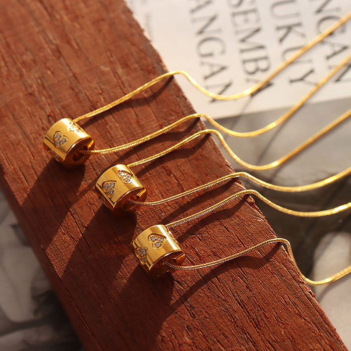 Mode Sommer Zirkon eingelegte hohle zylindrische 18K Vergoldung Edelstahl Halskette