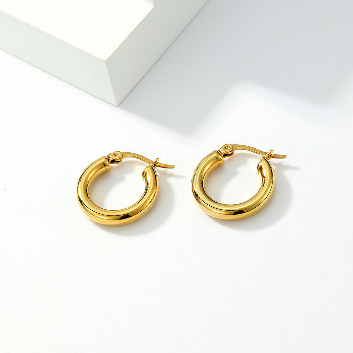 1 par de brincos de orelha banhados a ouro 18K com revestimento de aço inoxidável circular de estilo simples