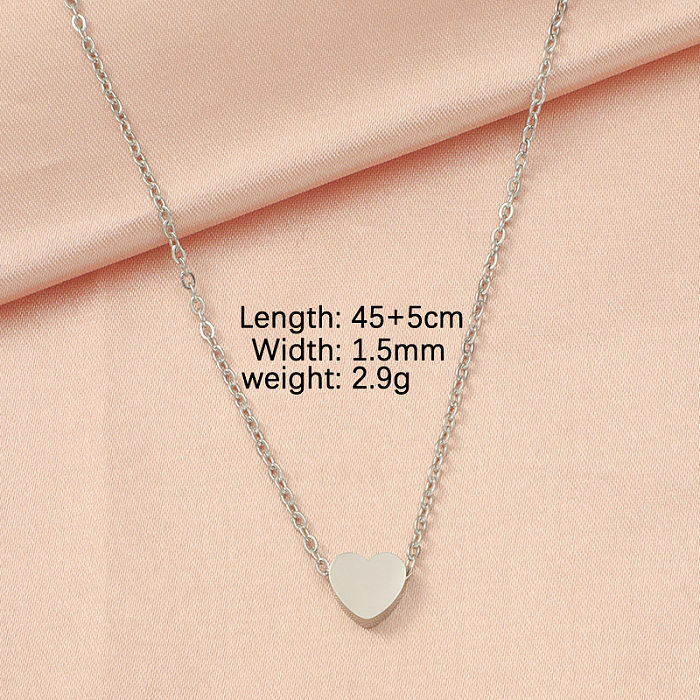 Lady Simple Style Star Moon Heart Shape Stainless Steel  Gold Plated Silver Plated Pendant Necklace In Bulk