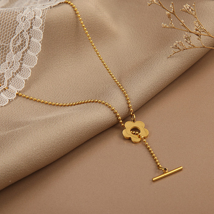 Modische Halskette mit Blumen-Anhänger aus Edelstahl mit eingelegtem Gold, 1 Stück