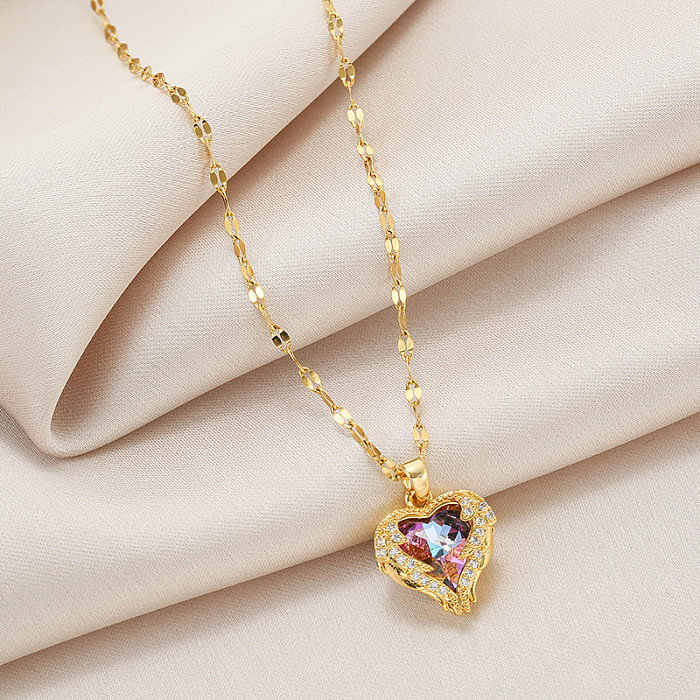 Luxurious Heart Shape Stainless Steel Gold Plated Artificial Crystal Pendant Necklace
