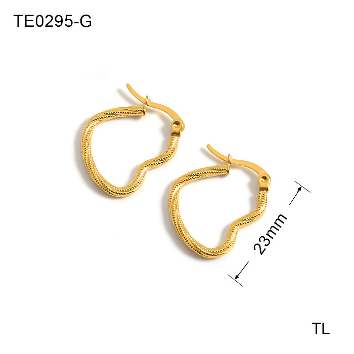 1 paire de clous d'oreilles élégants en forme de cœur, Style Simple, plaqué couleur unie, en acier inoxydable plaqué or 18 carats