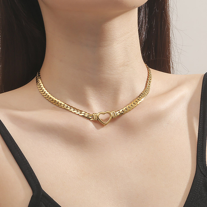 Elegante, luxuriöse, glänzende herzförmige Edelstahl-Halskette mit Polierbeschichtung und 18-Karat-Vergoldung