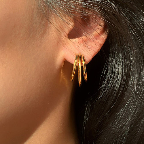 1 Paar lässige, schlichte, einfarbige Edelstahl-Ohrringe mit 18-Karat-Vergoldung