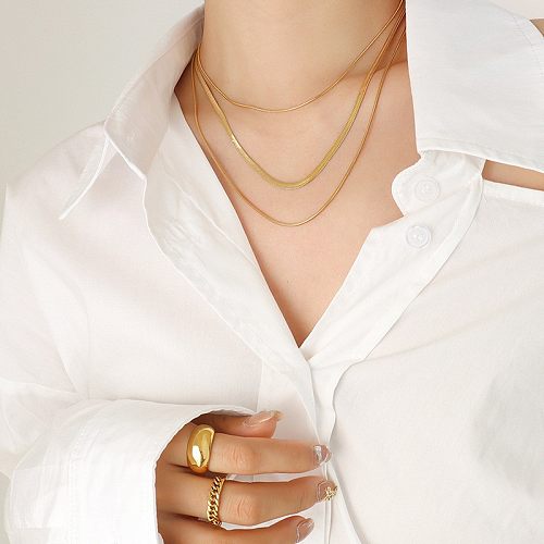 Collar Simple De Cadena De Tres Capas De Acero Inoxidable Chapado En Oro