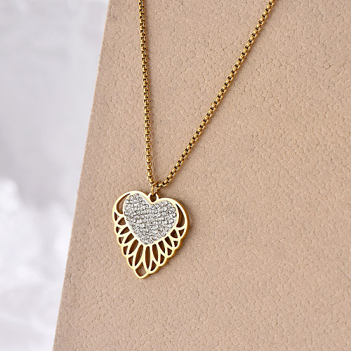 Modern Style Simple Style Heart Shape Stainless Steel  Polishing Hollow Out Inlay Rhinestones 14K Gold Plated Pendant Necklace
