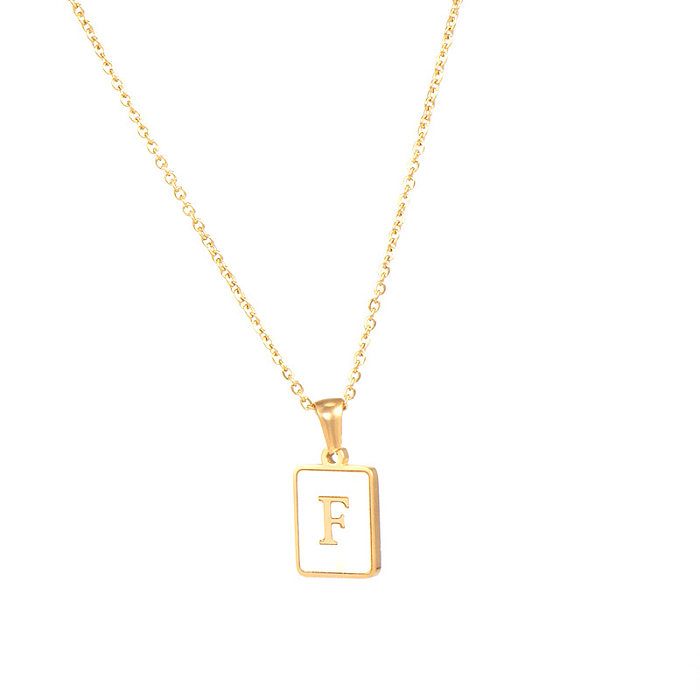 قلادة على شكل حرف عتيق مربعة من الفولاذ المقاوم للصدأ مطلية بالذهب عيار 18 قيراط