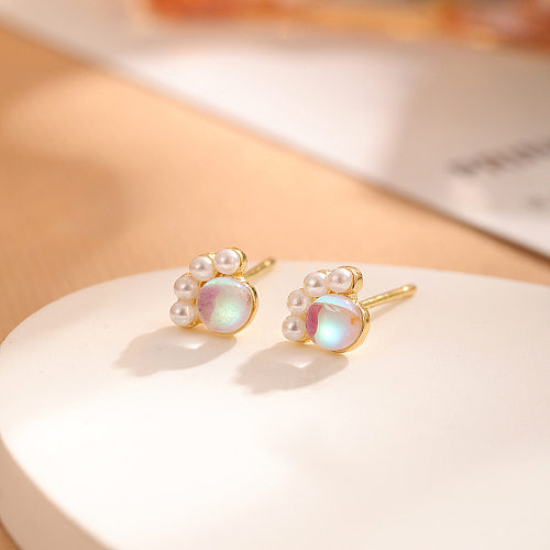 1 par de pendientes de perlas artificiales de acero inoxidable con incrustaciones de pata de viaje dulce e informal