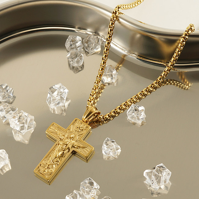 Wholesale 1 Piece Retro Cross Stainless Steel  18K Gold Plated Pendant Necklace