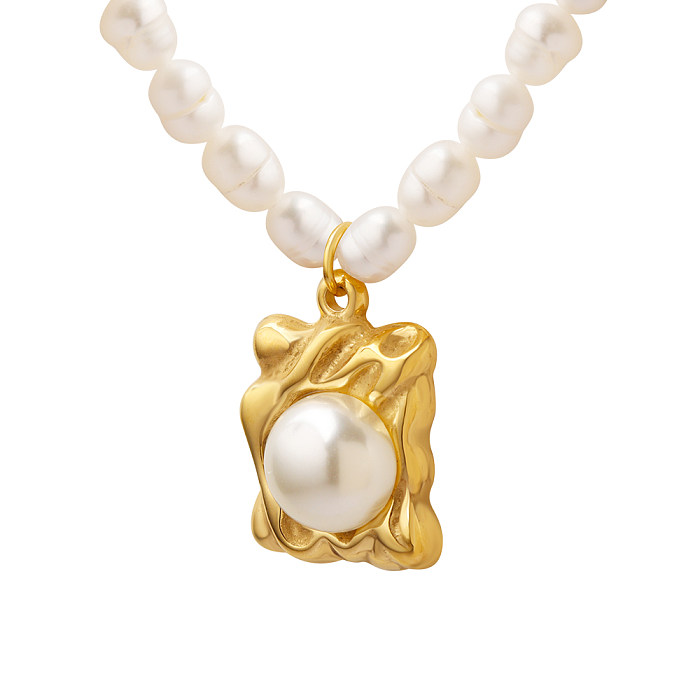 Elegante, luxuriöse Halskette mit Anhänger im Barock-Stil, quadratische künstliche Perle, Edelstahlbeschichtung, 18 Karat vergoldet