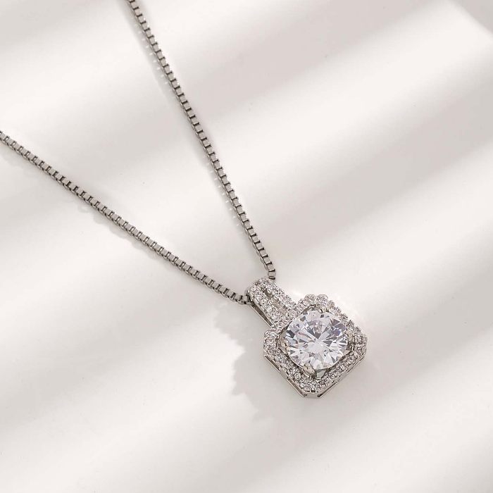 Glam luxueux collier pendentif rond en forme de coeur en acier inoxydable avec incrustation de Zircon