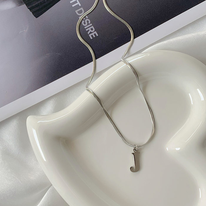 Collier Pendentif Lettre de Style Simple en Acier Inoxydable 1 Pièce