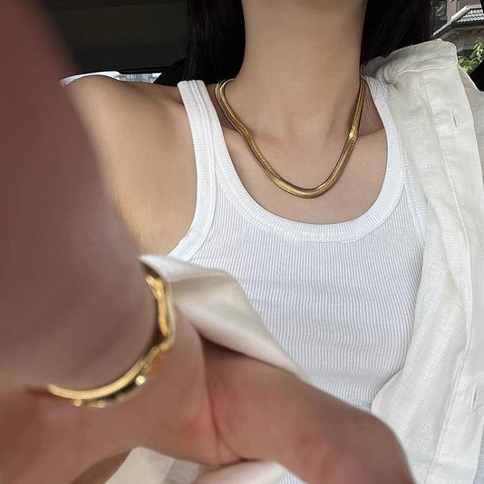 European And American Ins Bloggers Same Style Super Thick Widened 18K Gold Plated Super Bright Snake Bones Chain Flat Chain Pure Necklace Hot Girl Necklace Titanium Steel