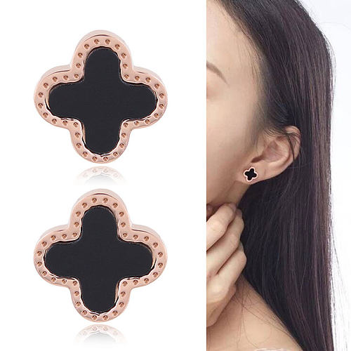 The New Simple Stainless Steel Four-leaf Earrings jewelry Wholesale
