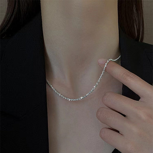 Collier plaqué or 18 carats en acier inoxydable de couleur unie de style simple de style IG