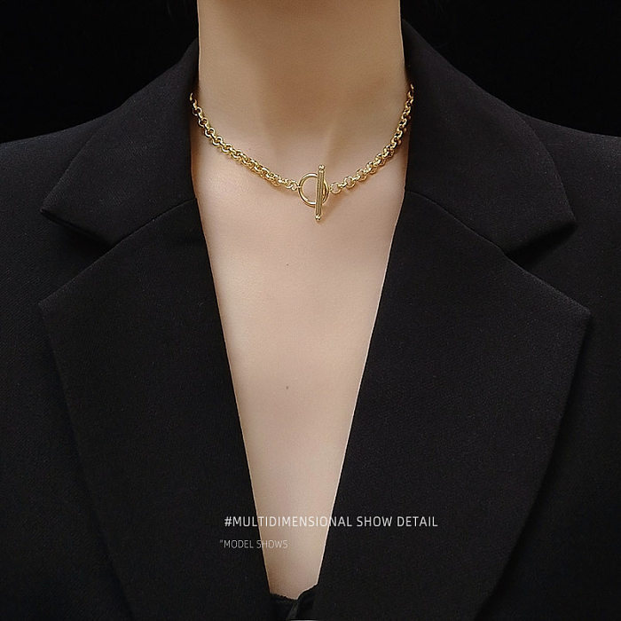 Fashion Exaggerated  OT Buckle Clavicle Women's  Necklace