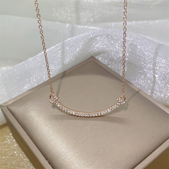 Collier de diamants artificiels avec incrustation en acier inoxydable avec visage souriant de style moderne 1 pièce