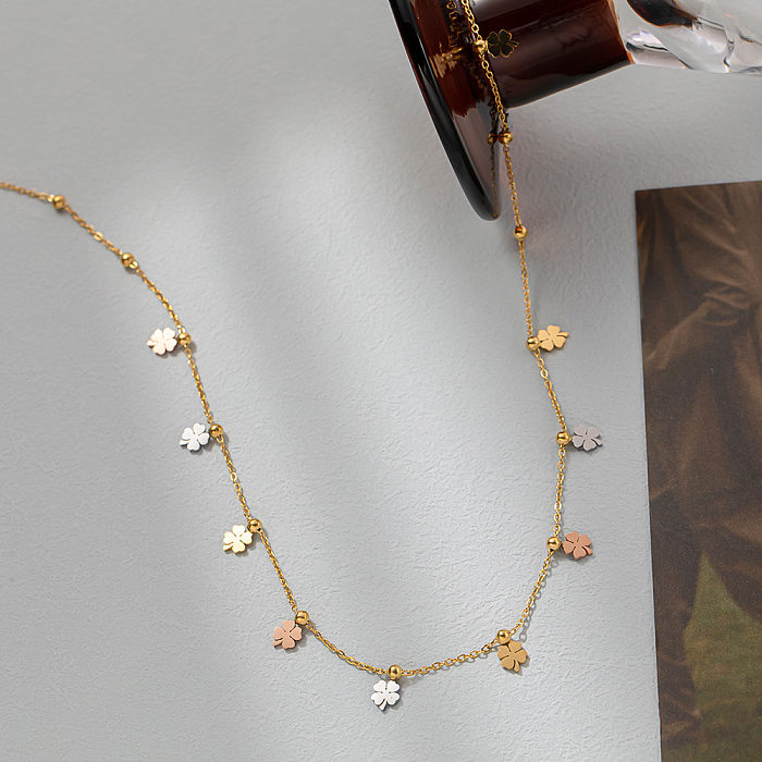 Damen-Halskette mit Blumen-Edelstahlbeschichtung
