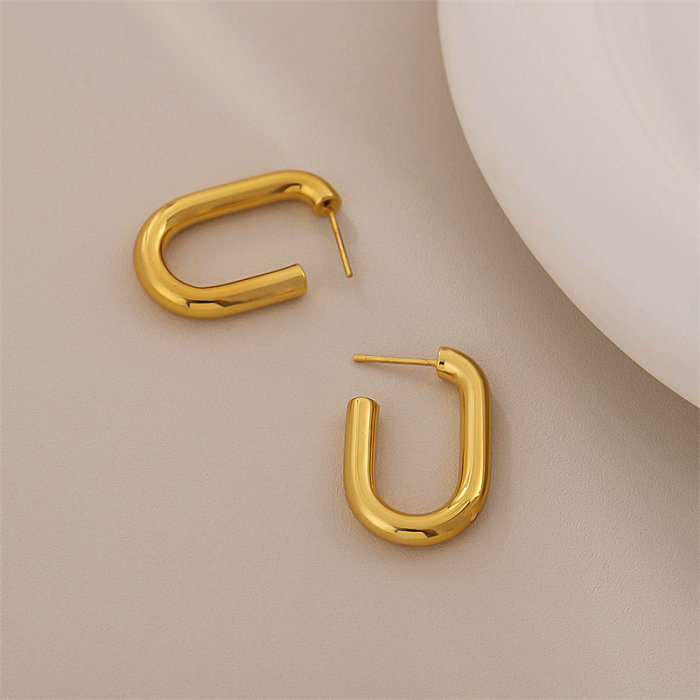 زوج واحد من أقراط الأذن المطلية بالذهب عيار 1 قيراط من الفولاذ المقاوم للصدأ على شكل حرف C بتصميم بسيط على شكل حرف U