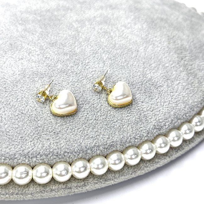 1 par de pendientes colgantes elegantes con forma de corazón con incrustaciones de perlas artificiales de acero inoxidable y diamantes de imitación