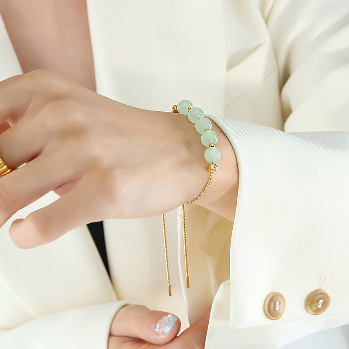 Mode européenne et américaine filles style de base personnalité à la main perles jade pompage boucle de traction longueur librement réglable ne se décolore pas