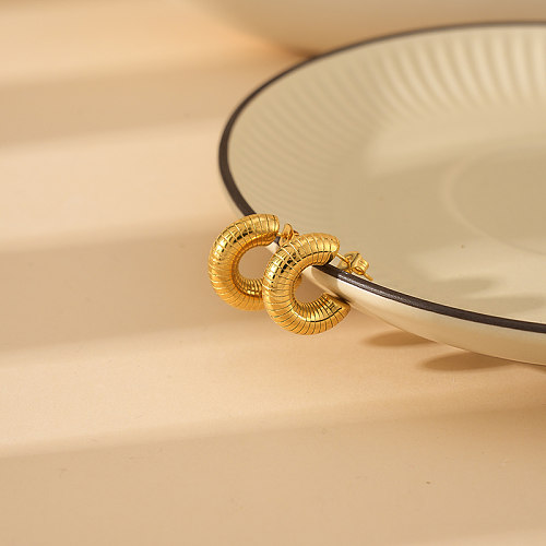 1 par glam estilo moderno estilo simples c forma polimento chapeamento de aço inoxidável banhado a ouro brincos