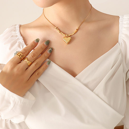 Fashion Minority Simple Heart-shaped Square Necklace Titanium Steel