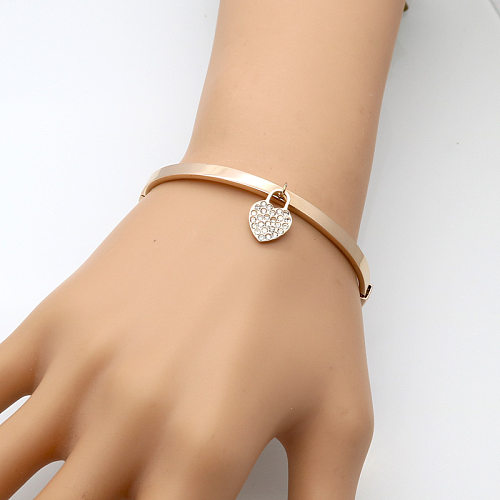 Bracelet élégant en acier titane en forme de cœur, plaqué or 14 carats, strass, vente en gros